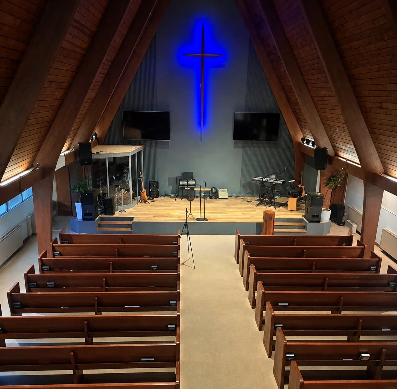 ONE1SIX Church sanctuary